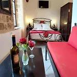Szálloda Saint Michel Old Town 3*
