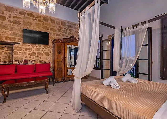 Hotel Saint Michel Collection - Old Town 3*