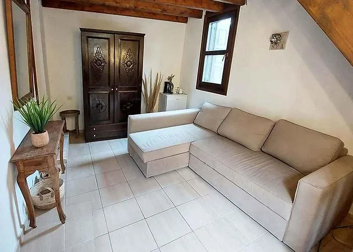 Saint Michel Collection - Old Town Hotel