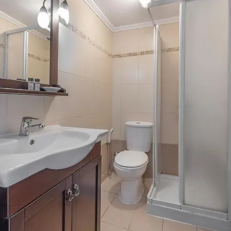 Hotell Saint Michel Old Town 3*