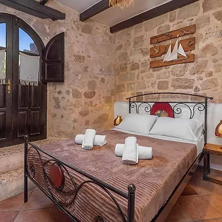 Saint Michel Old Town 3* Rhodes City
