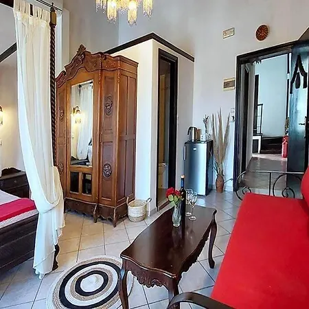 Saint Michel Boutique 3*