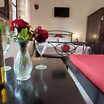 Saint Michel Old Town 3* עיר רודוס