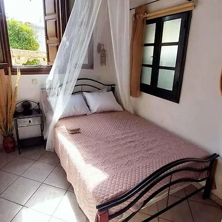Saint Michel Hotel 3*
