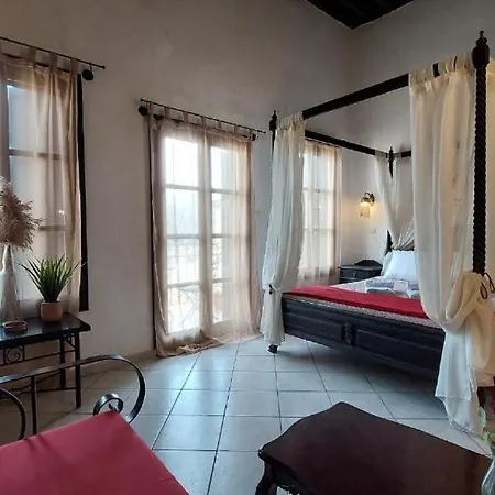Saint Michel Hotel 3*