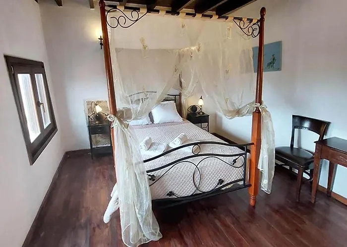 Saint Michel Collection - Old Town Hotel