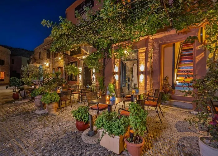 Hotel Saint Michel Collection - Old Town 3*